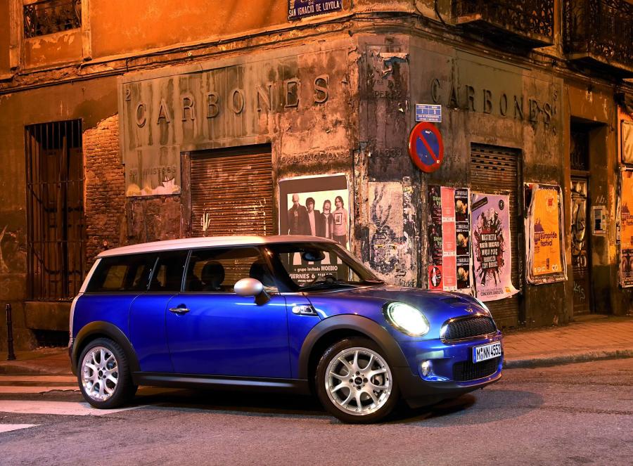  Mini Cooper S Clubman 2007 года  (фото 21 из 82)